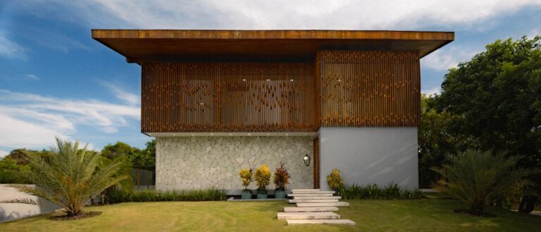 Casa Moderna Com Fachada De Madeira E Detalhes Em Pedra emnfe1YR6io
